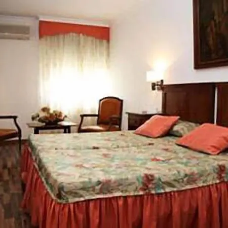 Hotel Mulhacen 2*